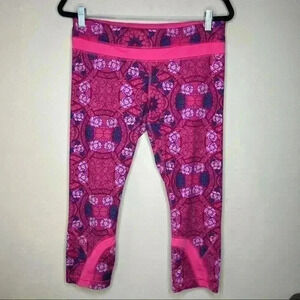 Lululemon Run Inspire Crop ll Prisma Guava Lava